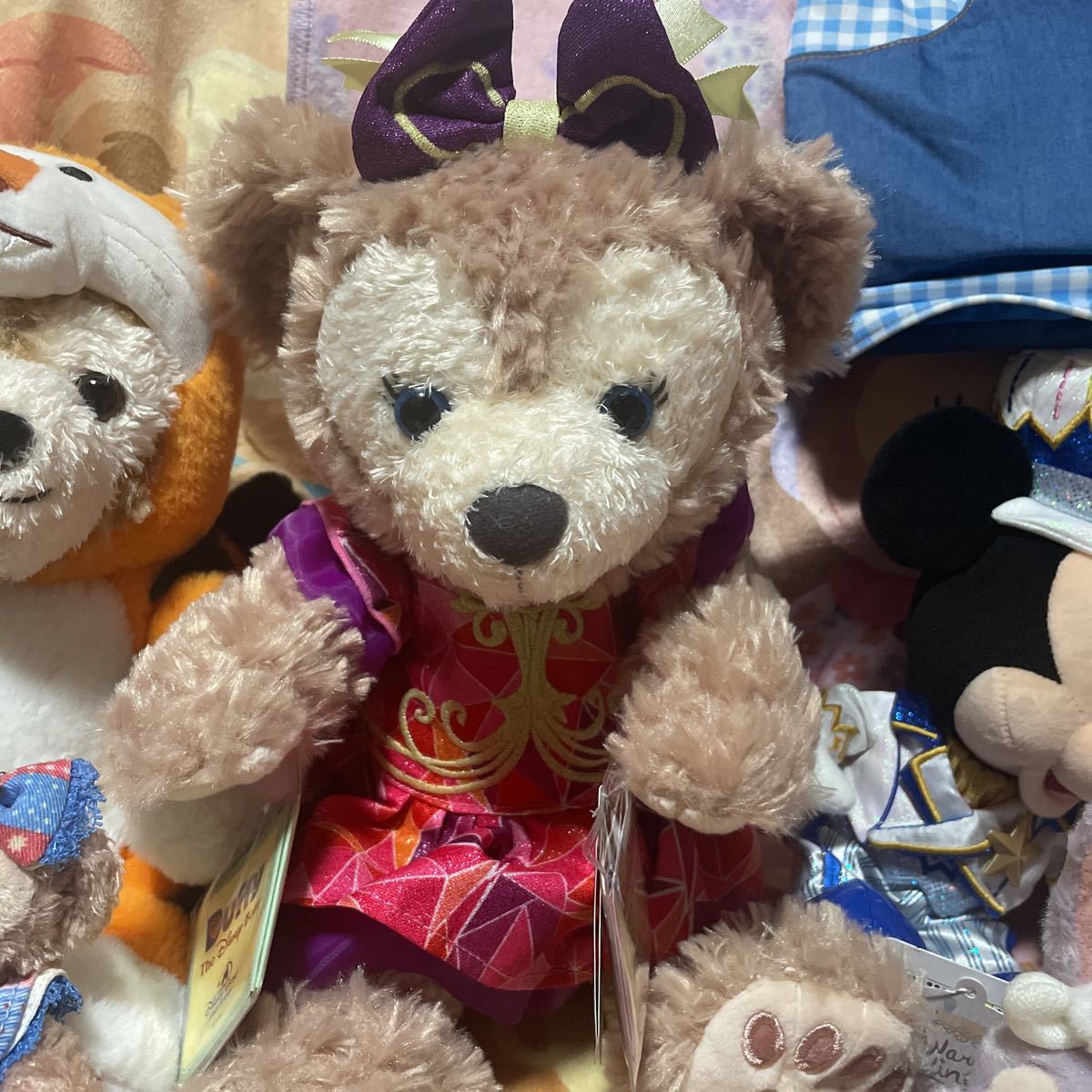 ディズニーシー 香港 上海ディズニー ダッフィー フレンズまとめ売りしちゃいますs W ダッフィー 売買されたオークション情報 Yahooの商品情報をアーカイブ公開 オークファン Aucfan Com