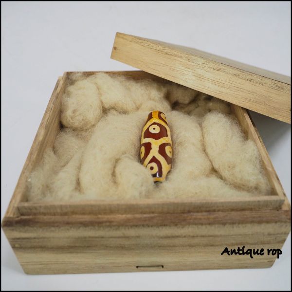 希少品 収集家品】チベット 18～19世紀 チベット天珠 老瑪瑙石天珠 紅