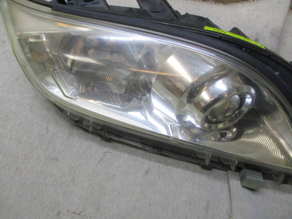 トヨタ ヴァンガード ACA33W/ACA38W 後期 HID 右 ヘッドライト