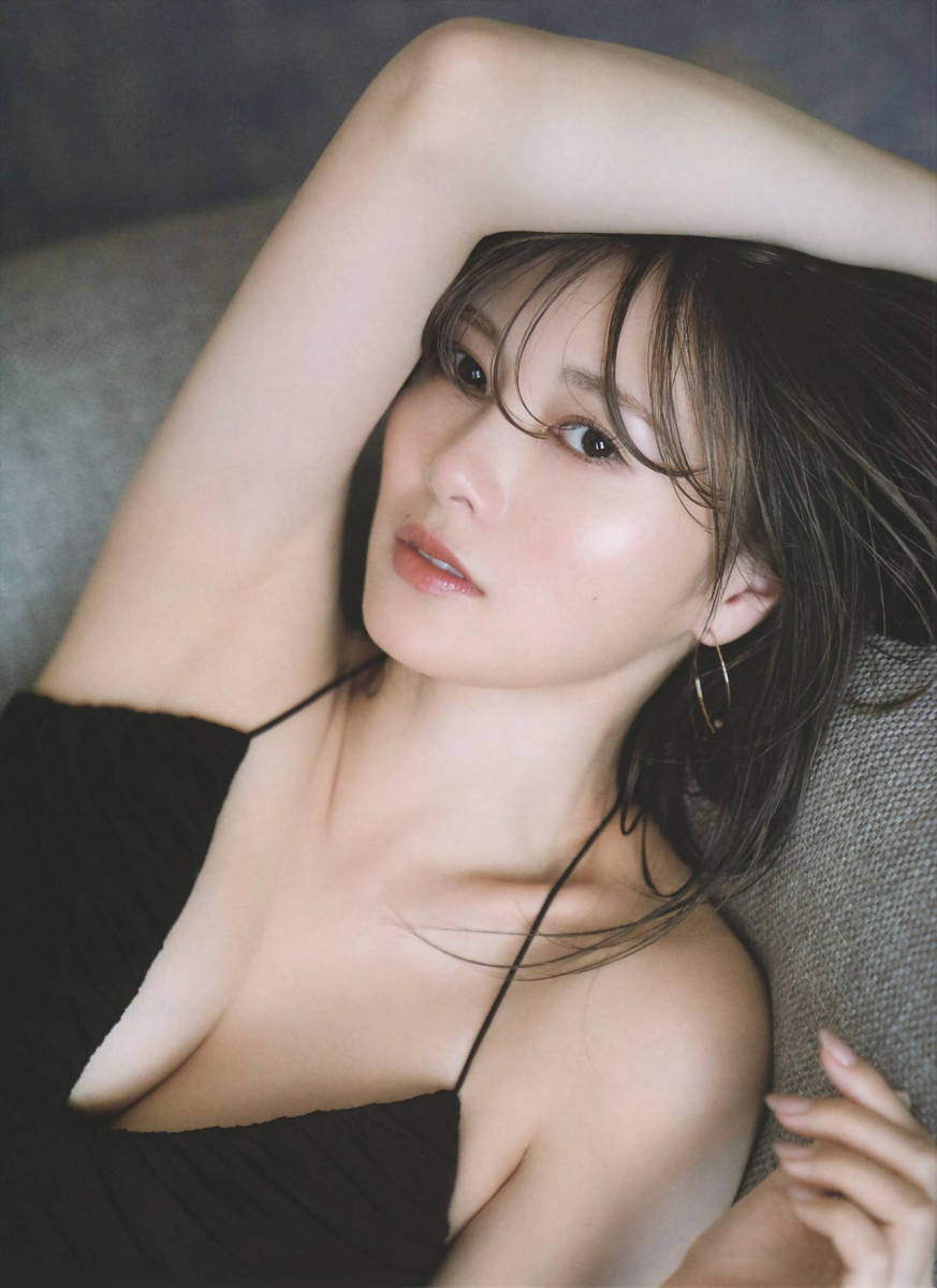 白石麻衣 L判 グラビア写真 50枚 おまけ 2L判 3枚付き 計53枚セット