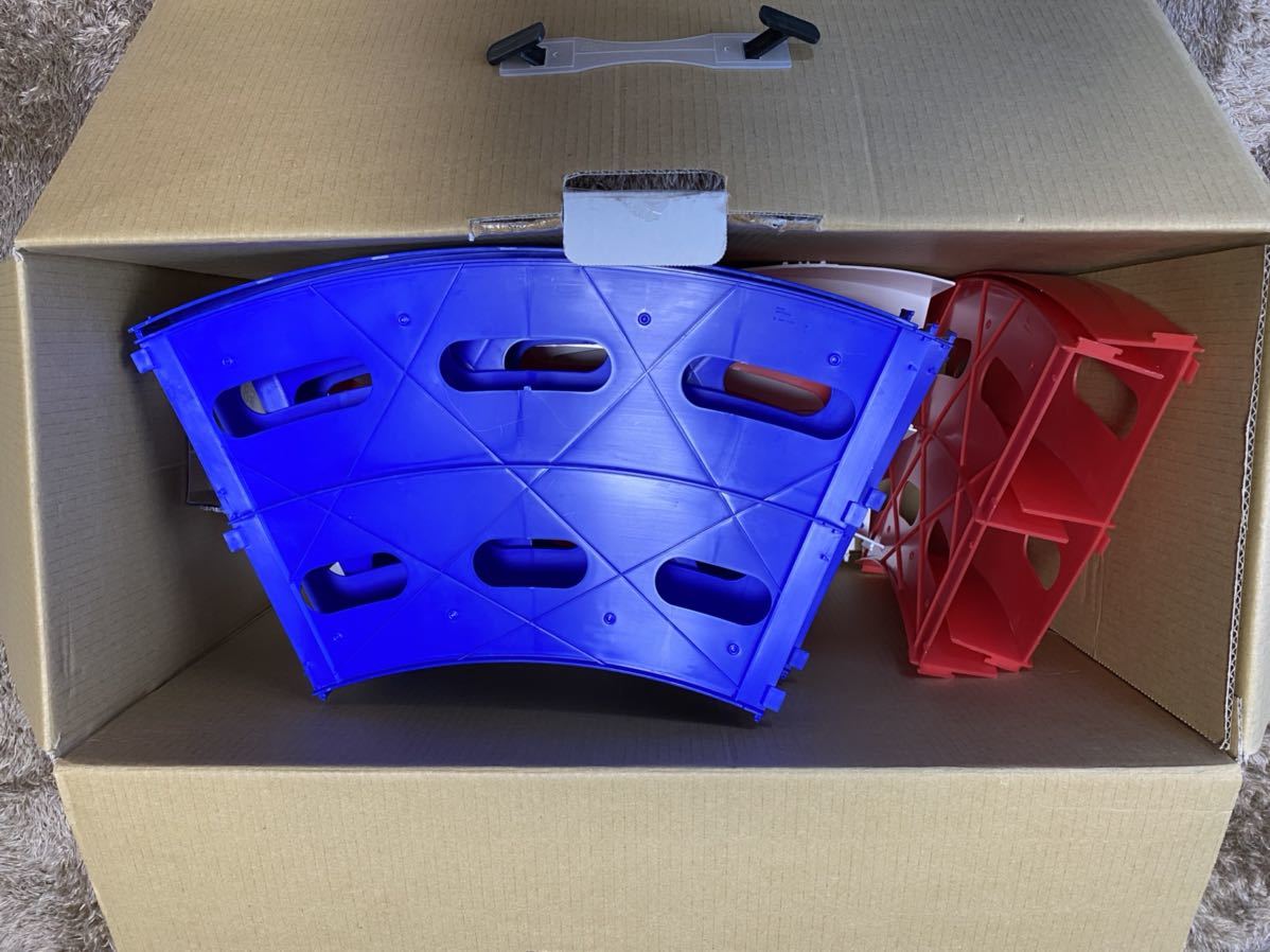 タミヤ　ミニ四駆　オーバルホームサーキット　立体レーンチェンジタイプ　限定商品