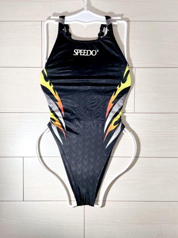 美品】speedo アクアブレード ブラック×レッド S 光沢 ウロコ 競パン
