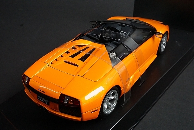 AUTO art オートアート 1/18 Lamborghini ランボルギーニ Murcielago