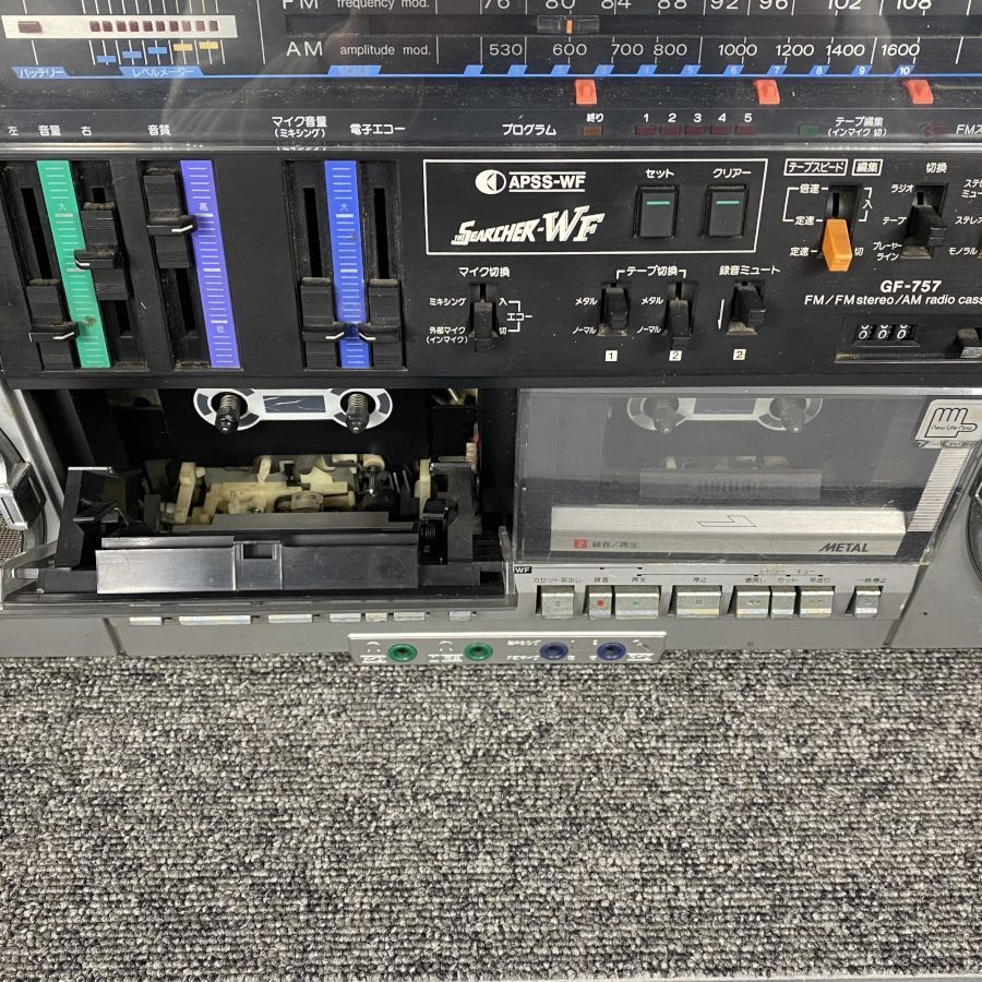 SHARP GF-757 SEARCHER-WF FM&frasl;FM 価格 Retro SHARP GF-757 THE SEARCHER-WF ラジカセ Fm受信確認済み◆ジャンク品【福岡】