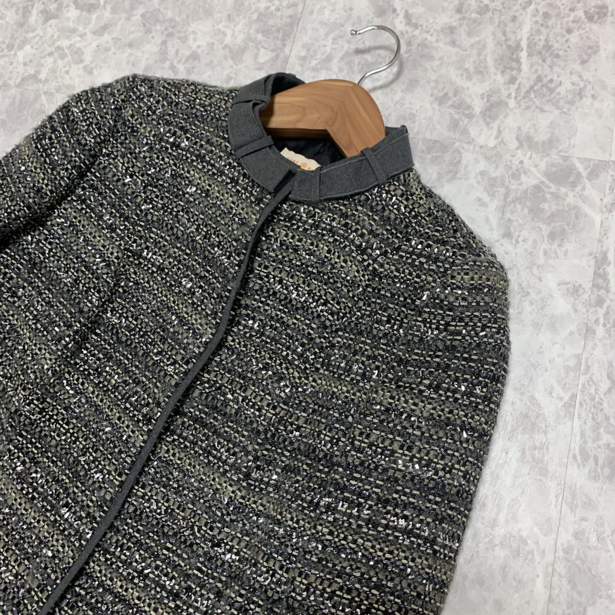 A * 美品 国内正規品 '高級感溢れる' Tory Burch トリーバーチ A * 美品 国内正規品 '高級感溢れる' Tory Burch トリーバーチ