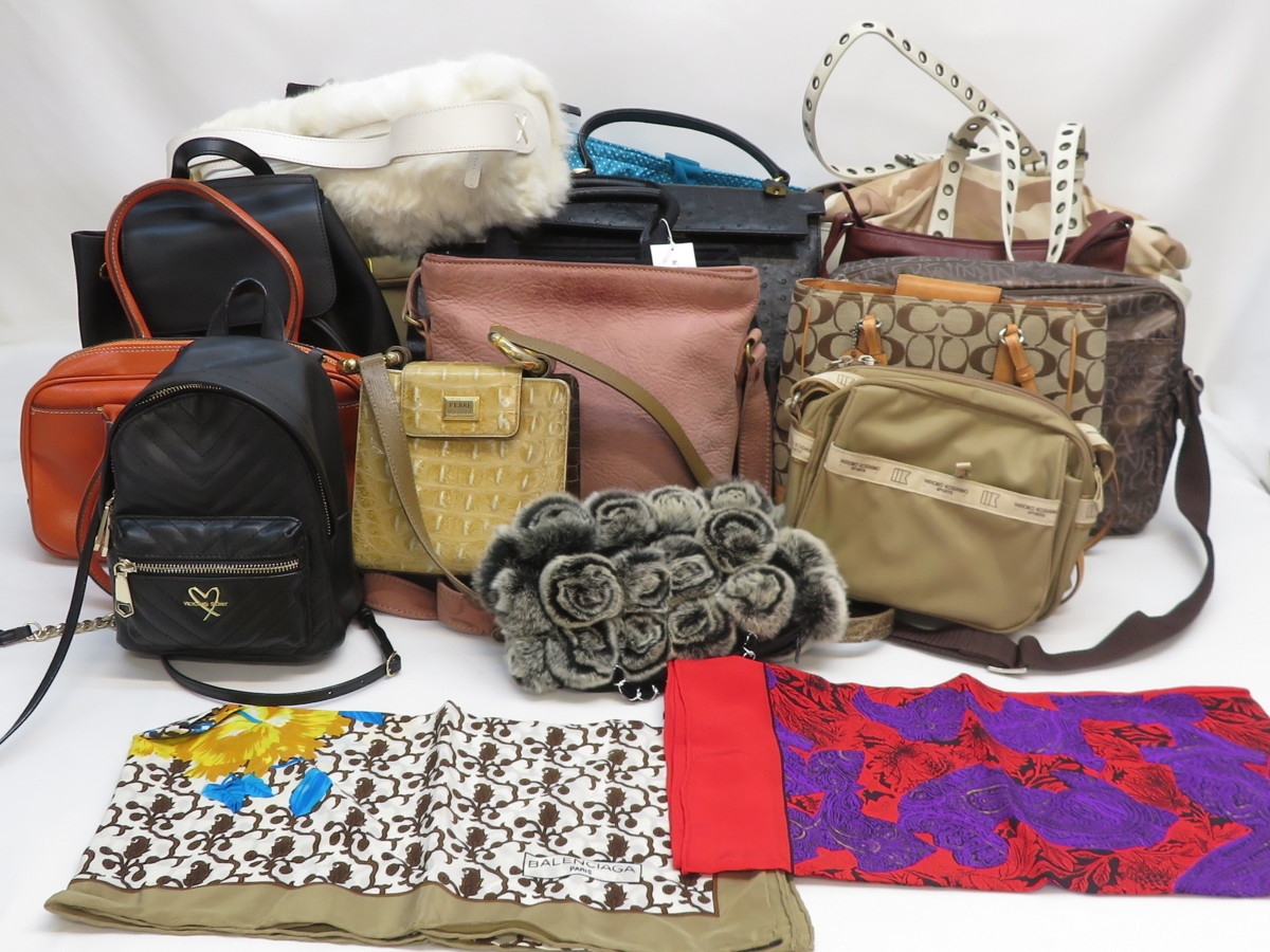 バレンシアガ等まとめ売り テレビで話題