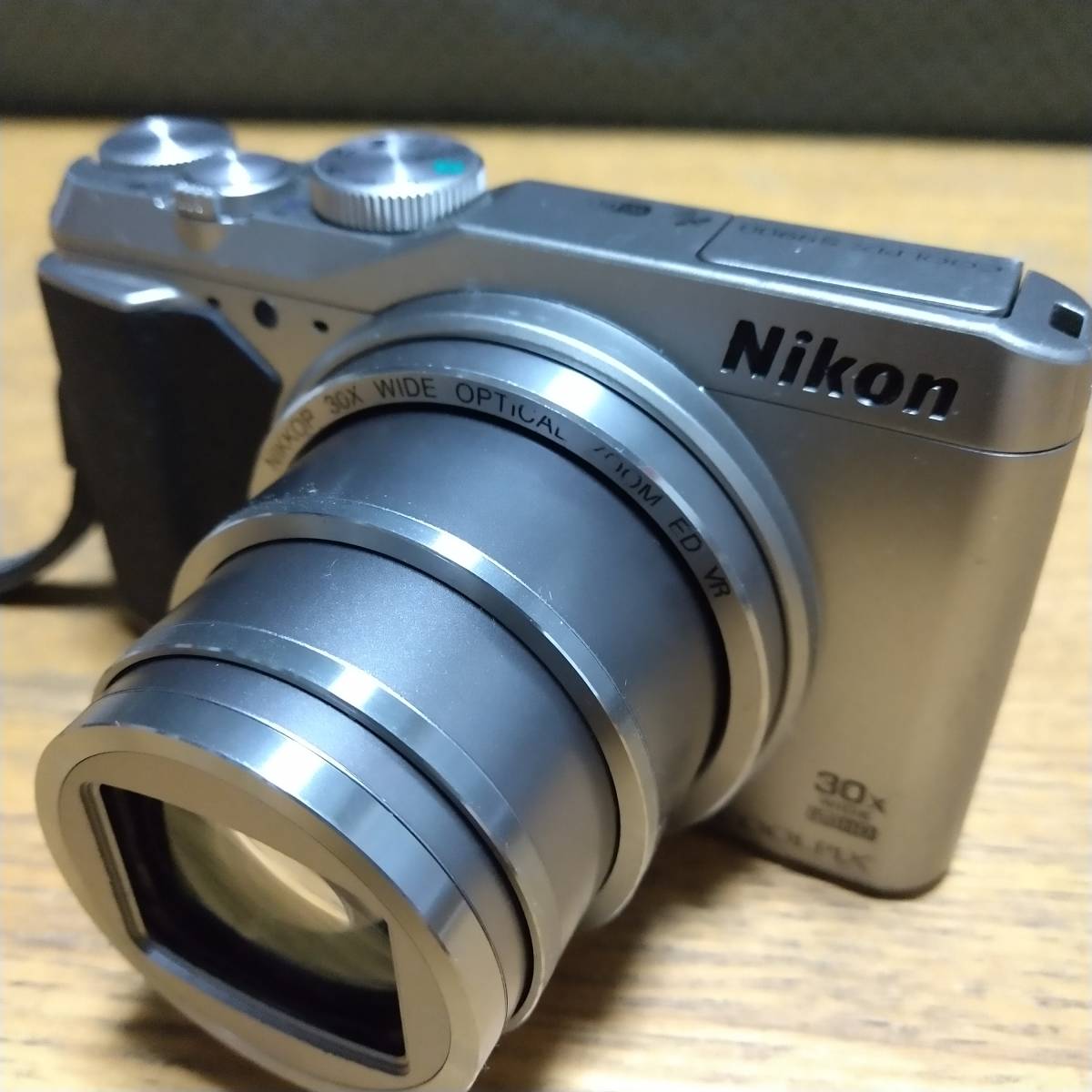 良品中古】☆Nikon クールピクス S9900 Full HD/1605万画素/30倍ズーム 