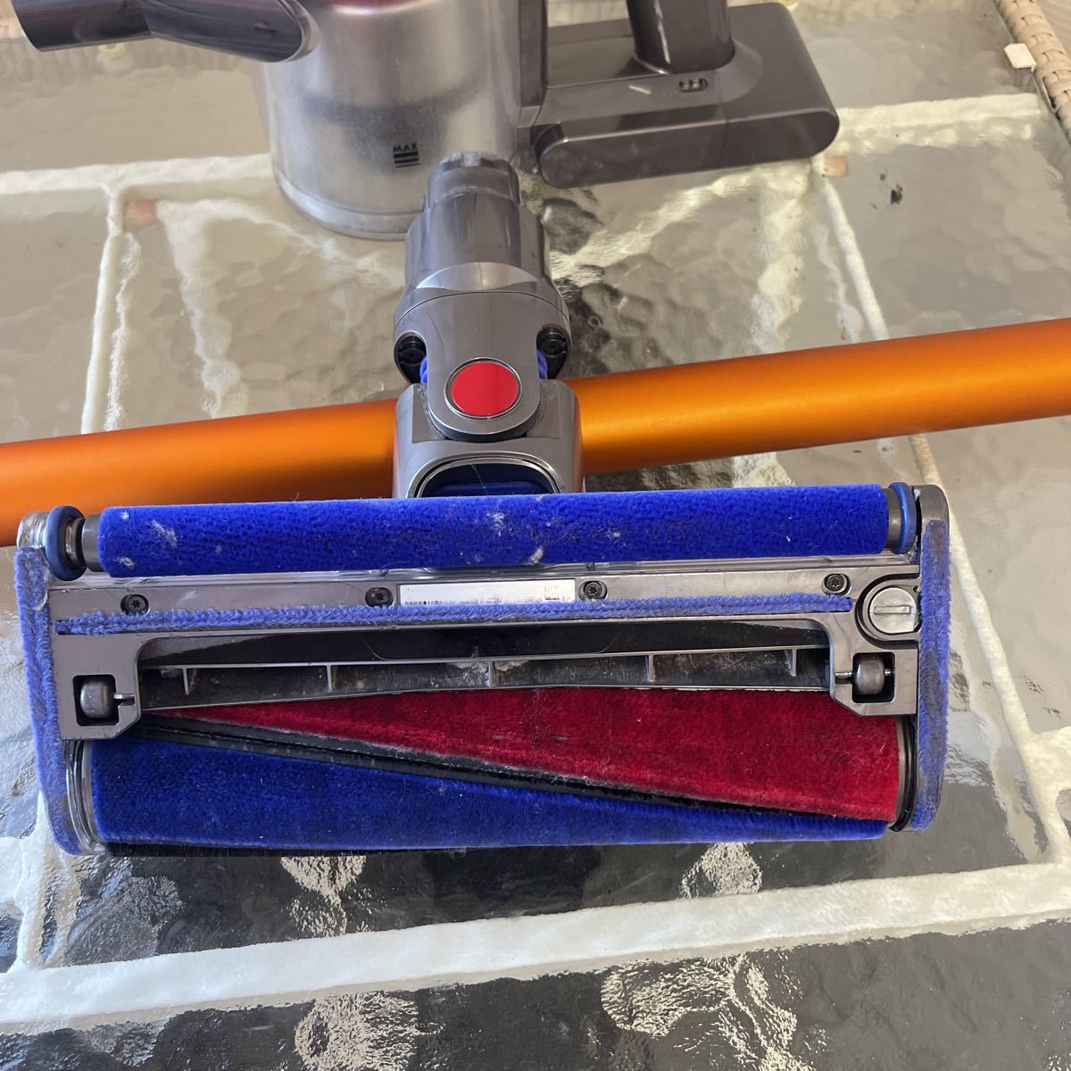 Dyson V8 ジャンク Dyson v8 - Fluffy+ dyson vacuums