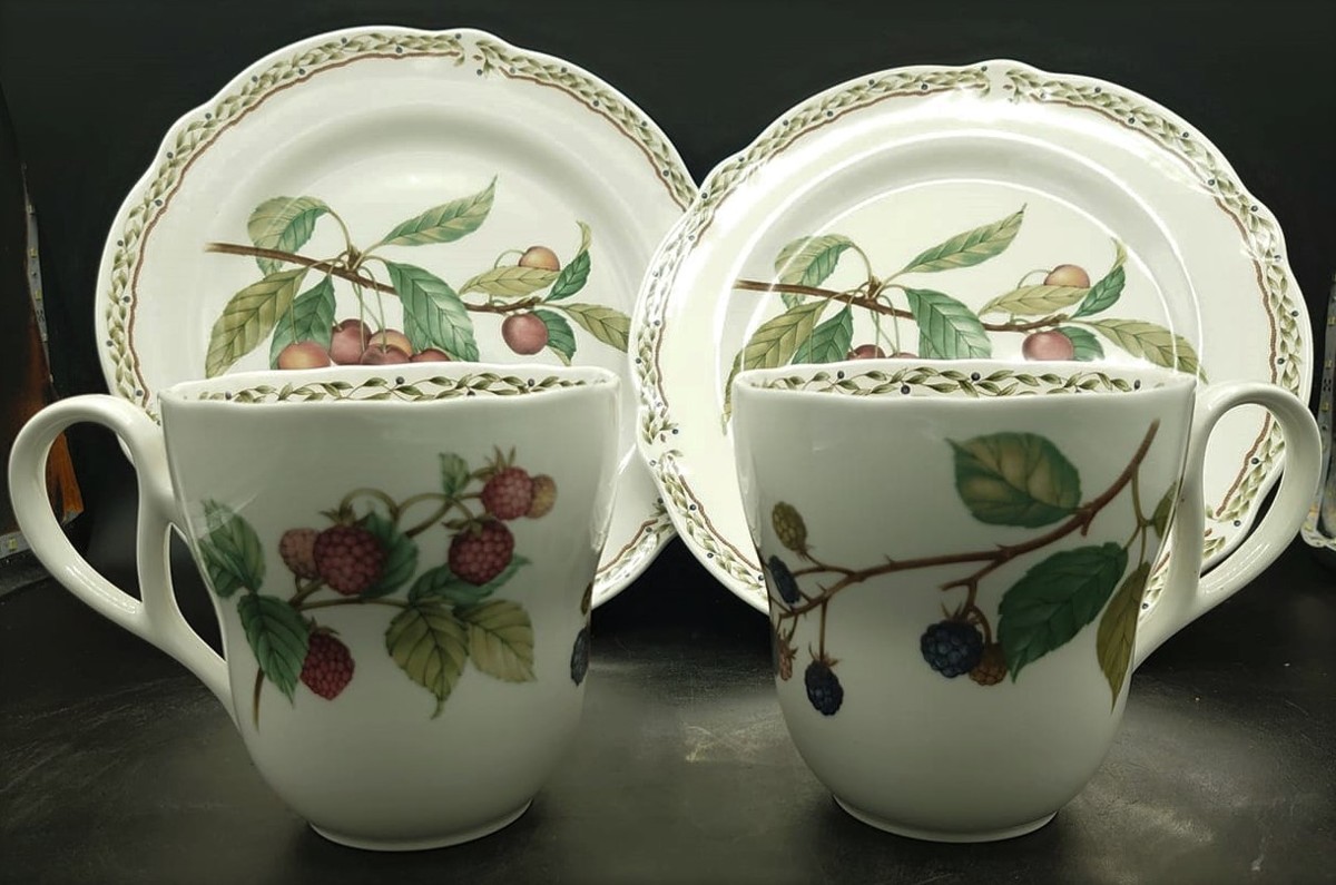 ノリタケ ロイヤルオーチャード モーニングペアセット ノリタケ