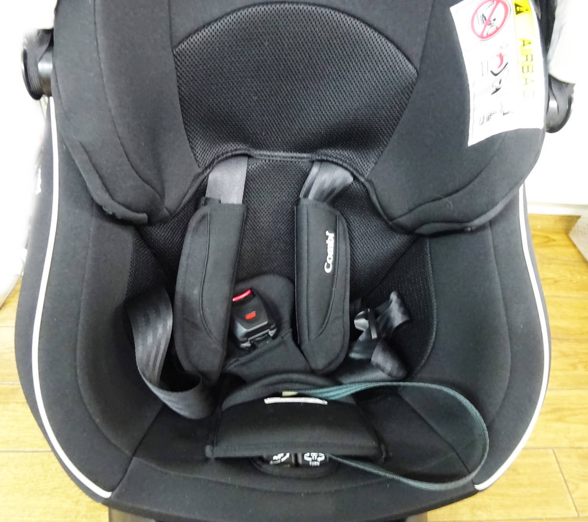 コンビ ISOFIX CG-UIG スマート クルムーヴ チャイルドシート Combi
