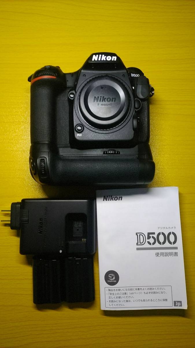 NIKON D810 純正レンズ、バッテリーグリップその他（NIKON D500 純正 