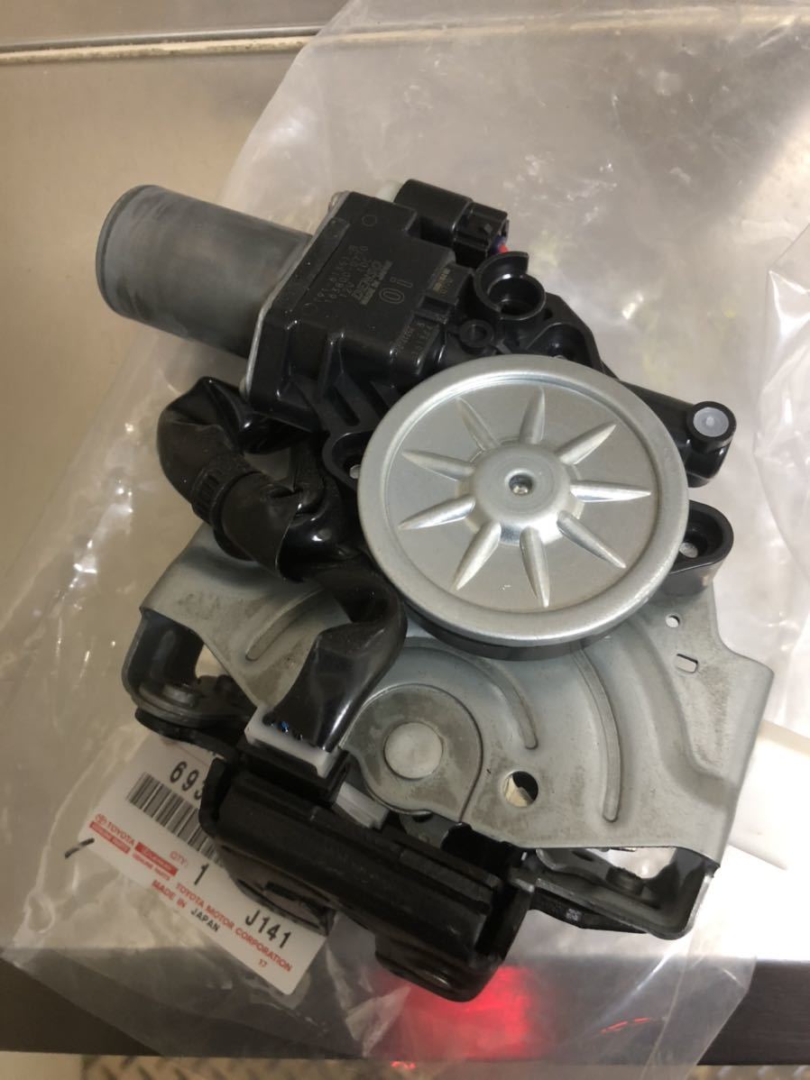 80系 ヴォクシー ノア トヨタ イージー TOYOTA バックドア イージー