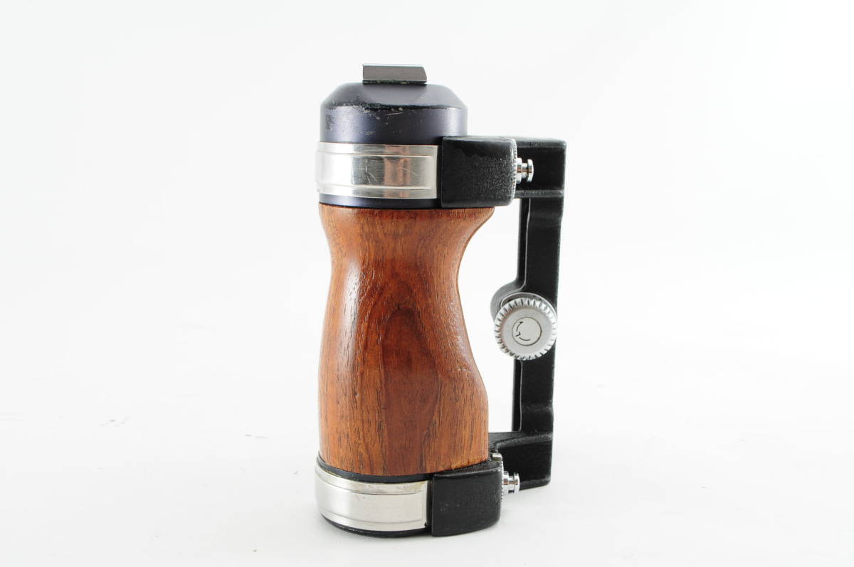 PENTAX 6×7 67用 木製ウッドグリップ 現状品 ペンタックス PENTAX ペンタックス 木製グリップ 6×7 67 ウッドグリップ WG 中判
