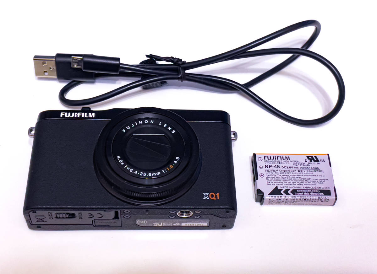 FUJIFILM XQ1 ブラック 富士フィルム デジタルカメラ FUJIFILM フジフィルム