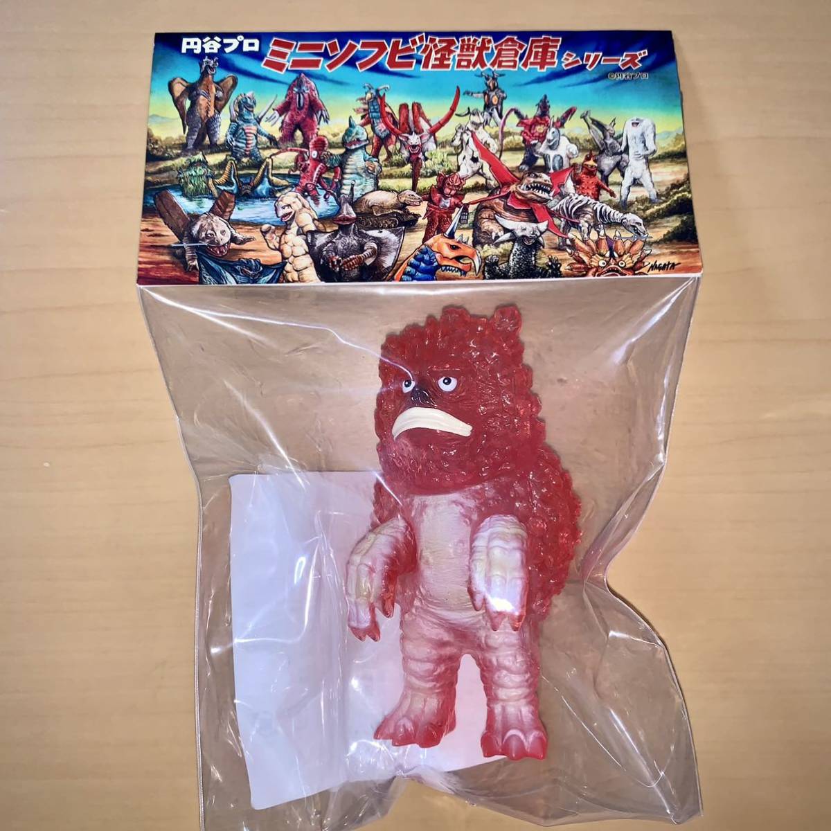 【100%新品，格安】 MAXTOY ガラモン クリア レッド ウルトラマン カフェ 限定 sofvi ソフビ ultraman max toy マックストイ(怪獣、宇宙人)｜売買されたオークション情報、yahooの商品情報をアーカイブ公開 - オークファ 怪獣、宇宙人