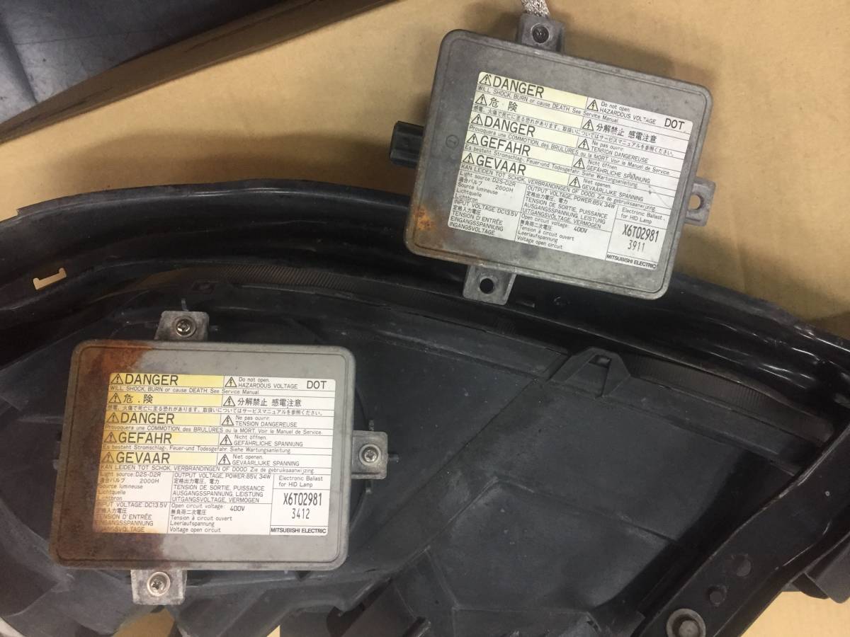 部品どりに Dc5 前期 インテグラ タイプr 右 Hidヘッドライト ステー バラスト付き ヘッドライト 売買されたオークション情報 Yahooの商品情報をアーカイブ公開 オークファン Aucfan Com