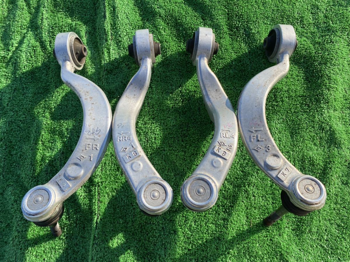 レクサス 40系 LS460 LS600h フロント アッパーアーム 互換社外品 レクサス LS 460 600h 40LS USF40 UVF45 Fスポーツ 純正 フロント