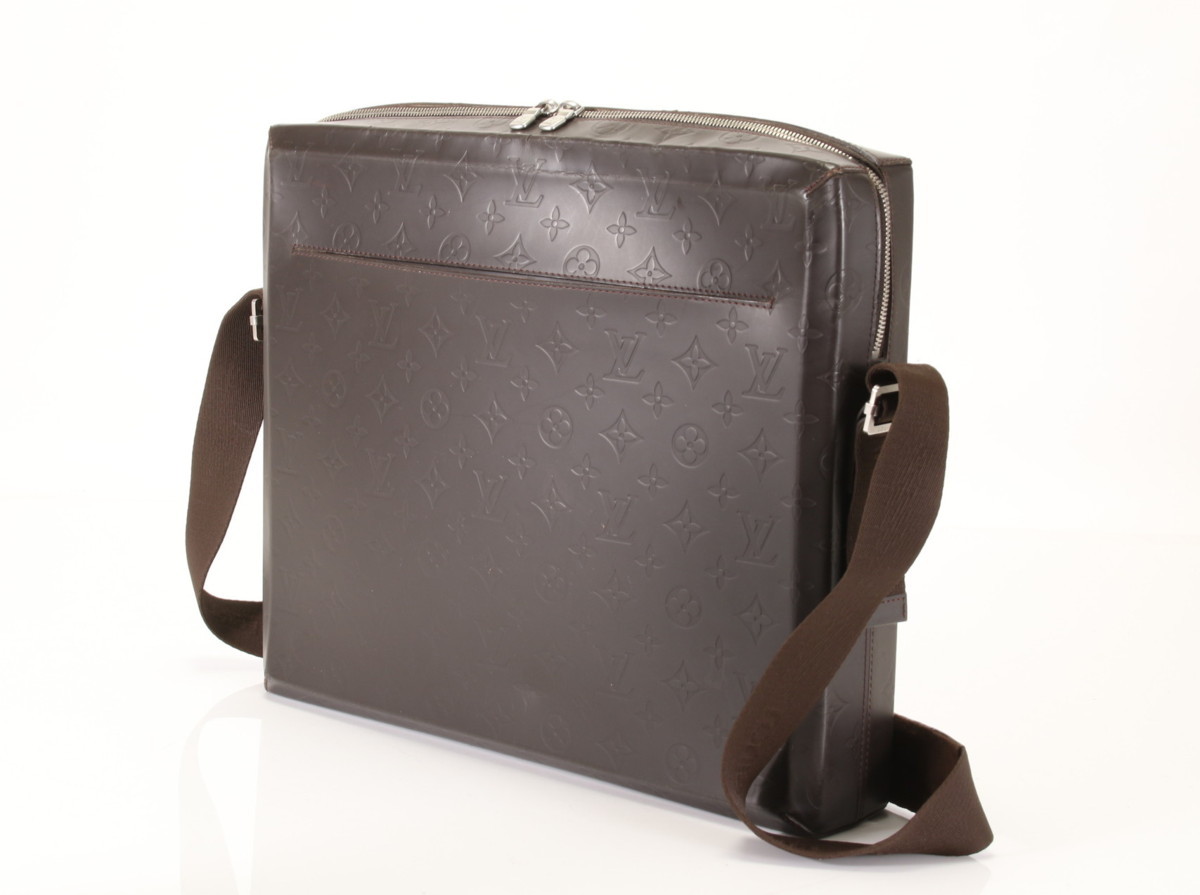 ルイヴィトン LOUIS VUITTON スティーブ M46530 モノグラムグラセ 斜め 