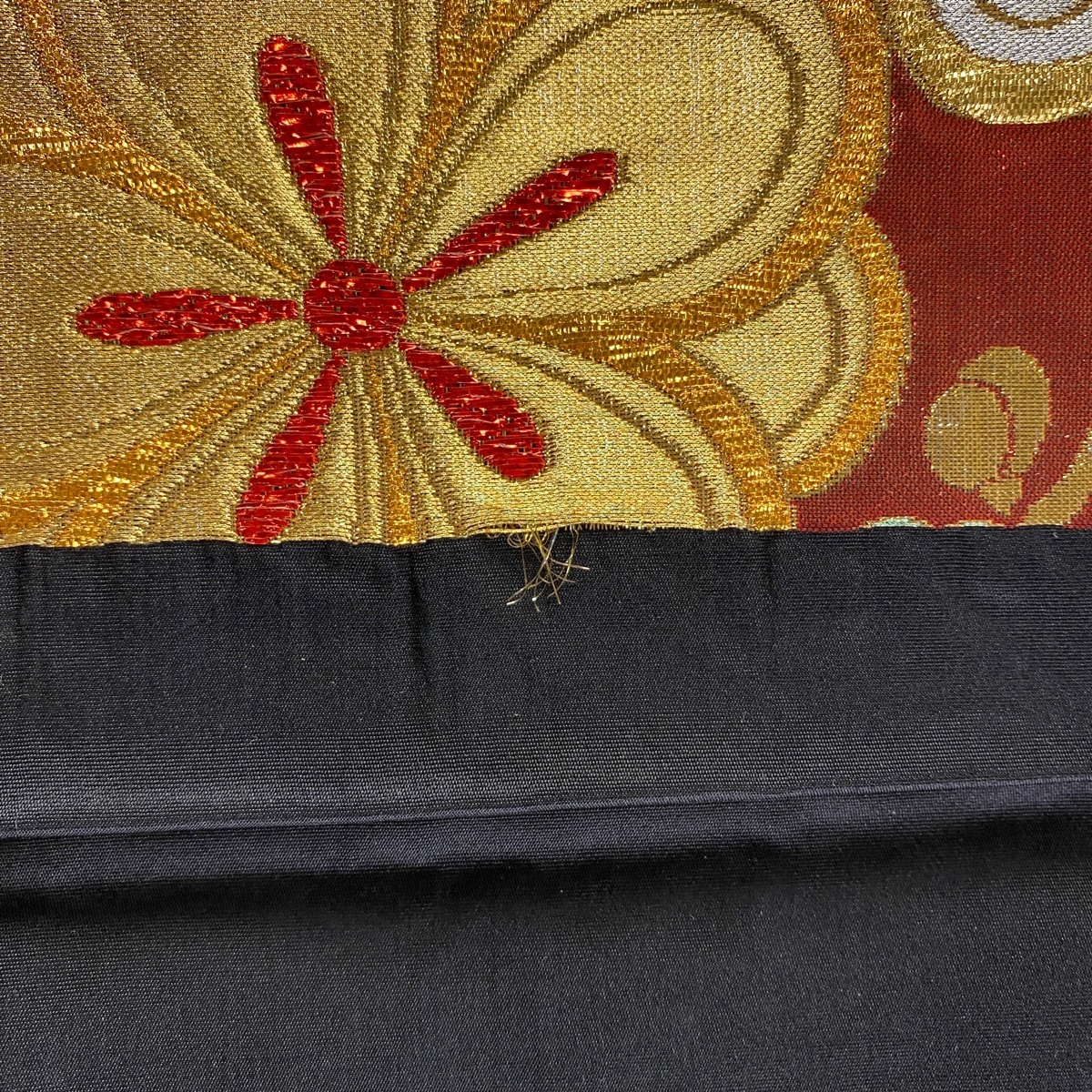 袋帯 秀品 六通 金銀糸 美品 正絹 中古 箔 枝梅 刺繍 花