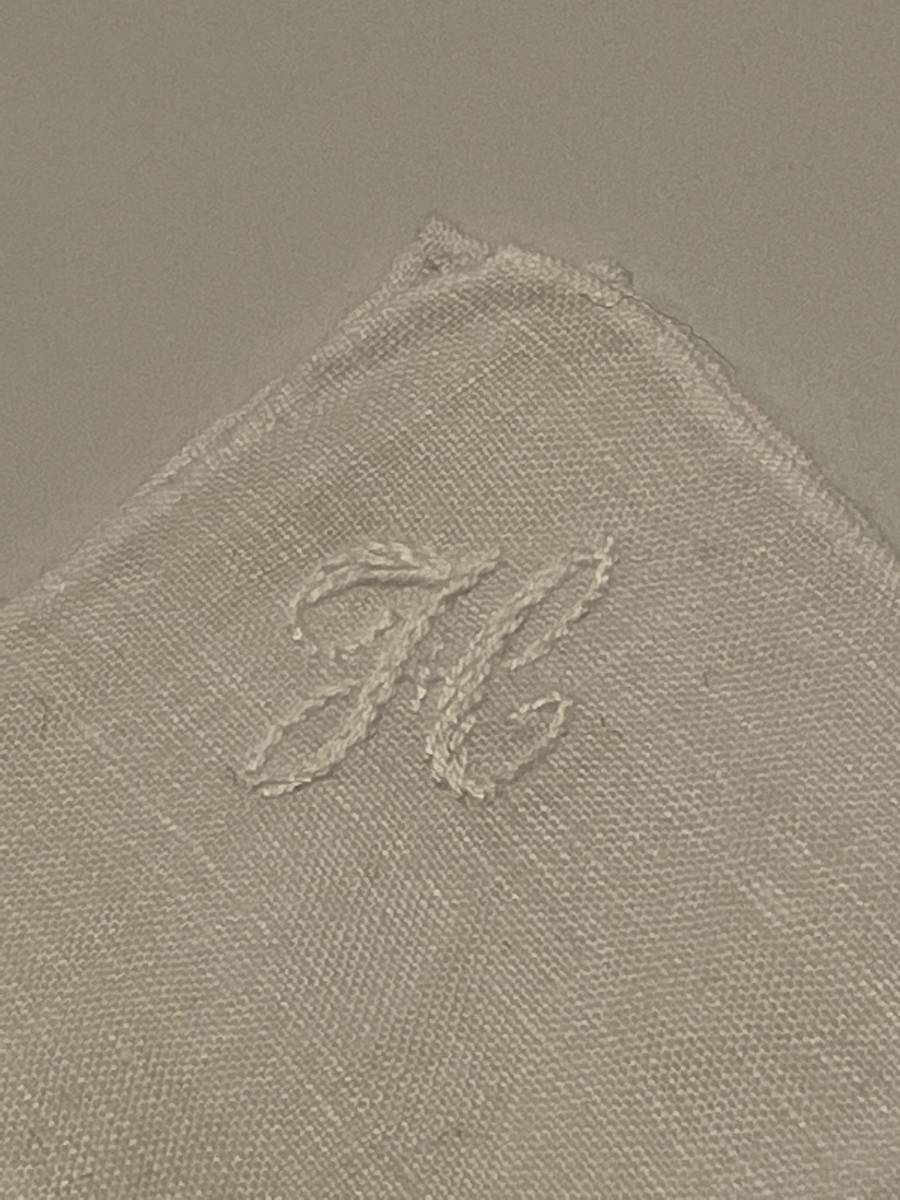  MUNGAI ムンガイ リネン素材 ホワイトポケットチーフ アルファベット H 同色 ホワイト刺繍 ビームス取り扱いブランド(服飾小物)｜売買されたオークション情報、yahooの商品情報をアーカイブ公 服飾小物