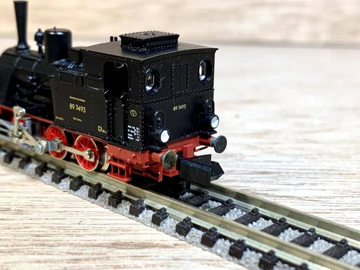 ち*き様 ARNOLD Nゲージ DRG BR18 蒸気機関車 品番2557 発 - メルカリ