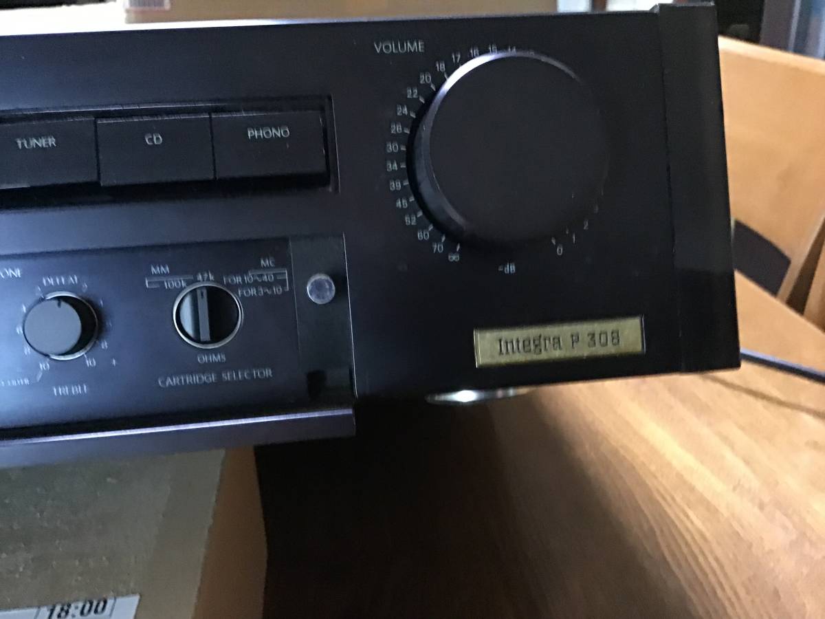 ONKYO intEgra P-308 プリアンプ 通電確認 ジャンク扱い Integra P-308