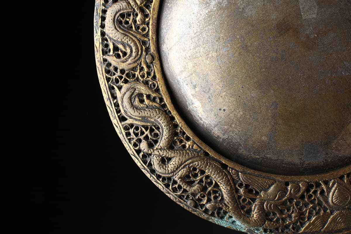 HT845 時代物 銅製 細密彫刻 鏤空双龍珠戯圖挂件 外径13cm 重116g・銅
