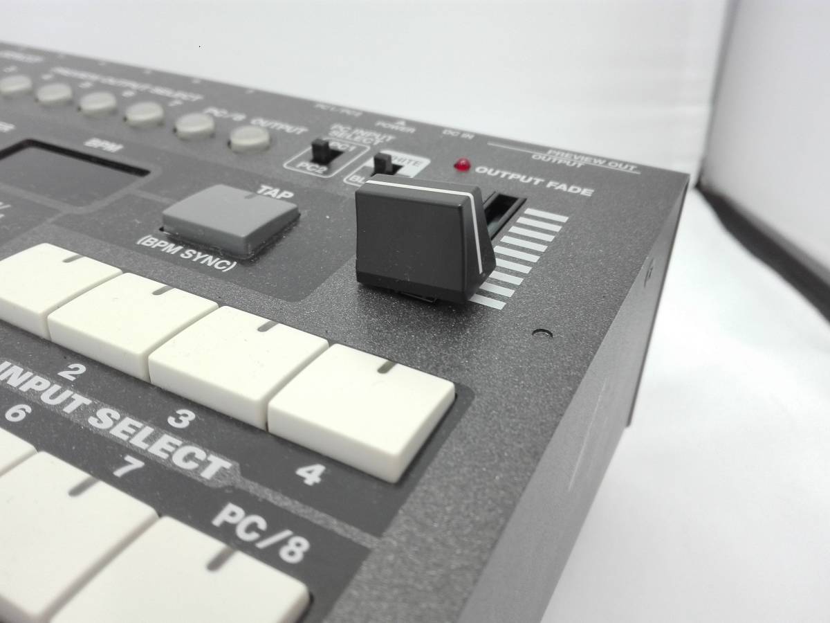 ジャンク ☆ジャンク 1000円スタート！ Roland EDIROL V-8 ローランド 