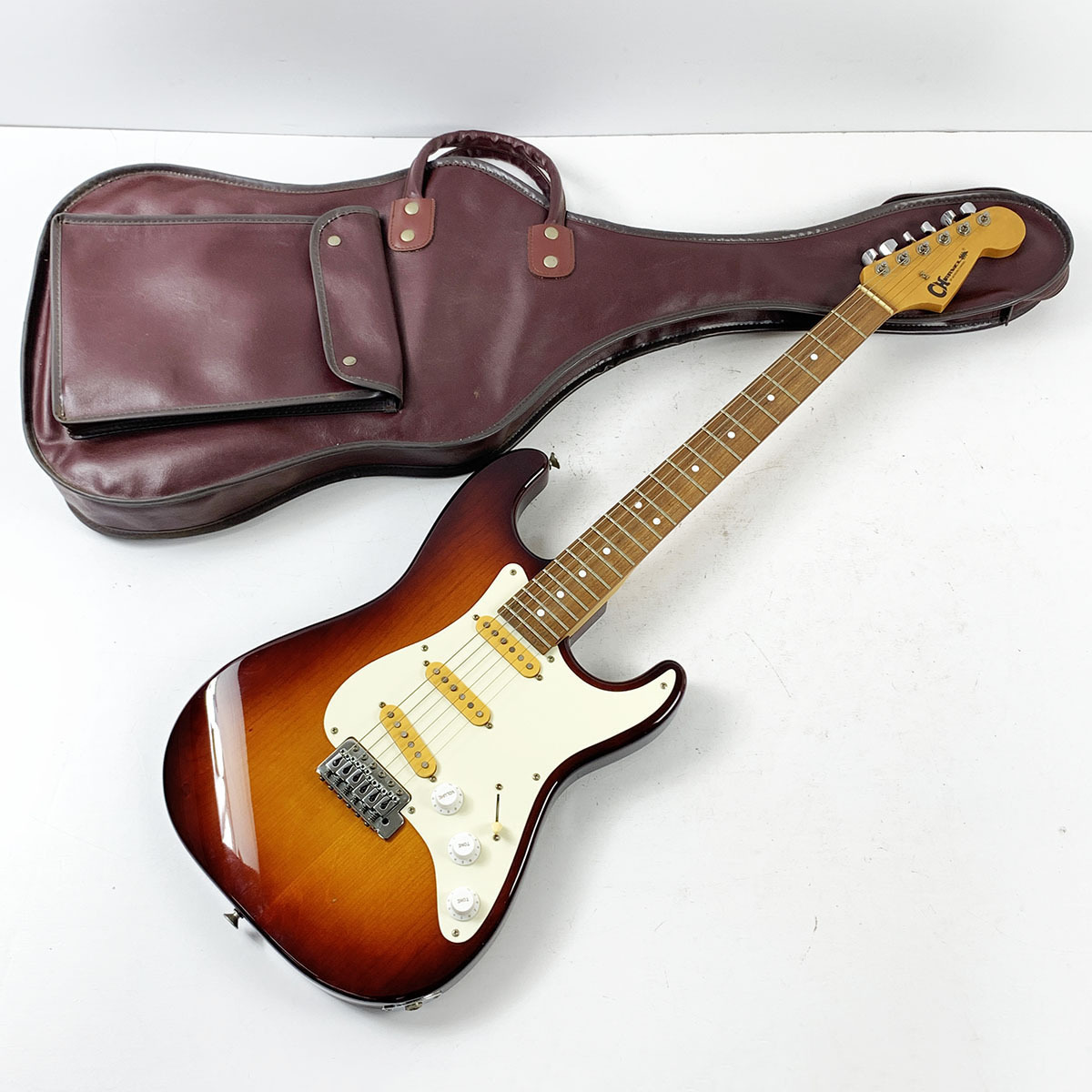 CHARVEL シャーベル BY JACKSON P.O.BOX2344 FortWorth TX76113 U.S.A エレキギター [N6065]