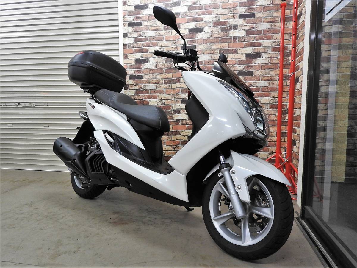 マジェスティ155 S タイヤ前後山有り!!便利なGIVIの大型リアボックス 