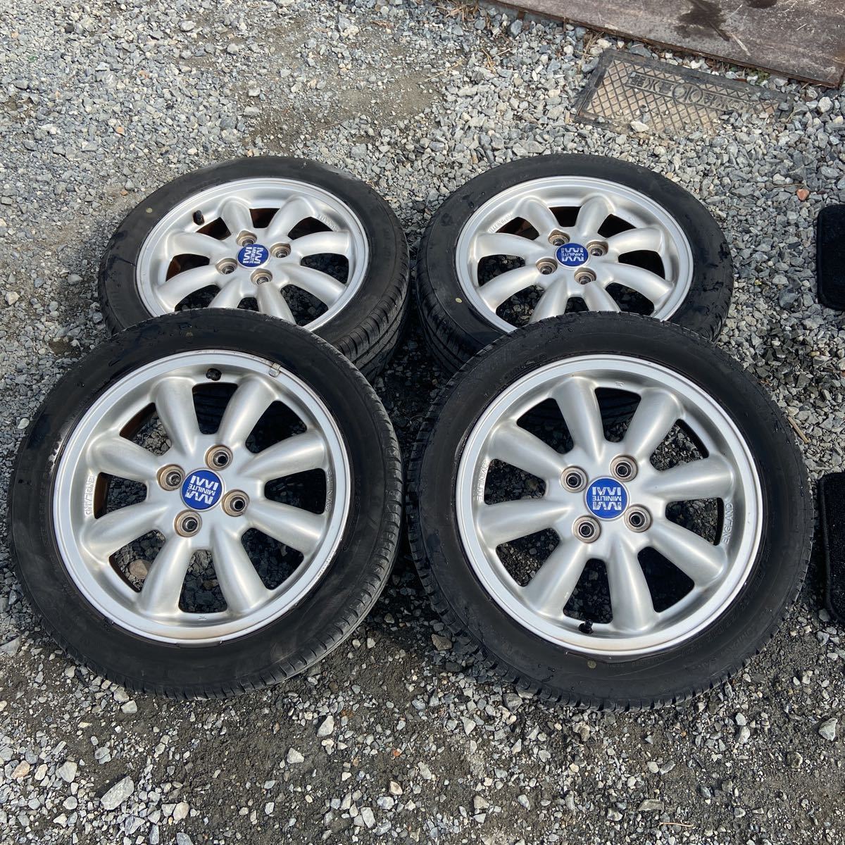 MINILITE(ミニライト)165&frasl;55&frasl;R15 ホイールセット
