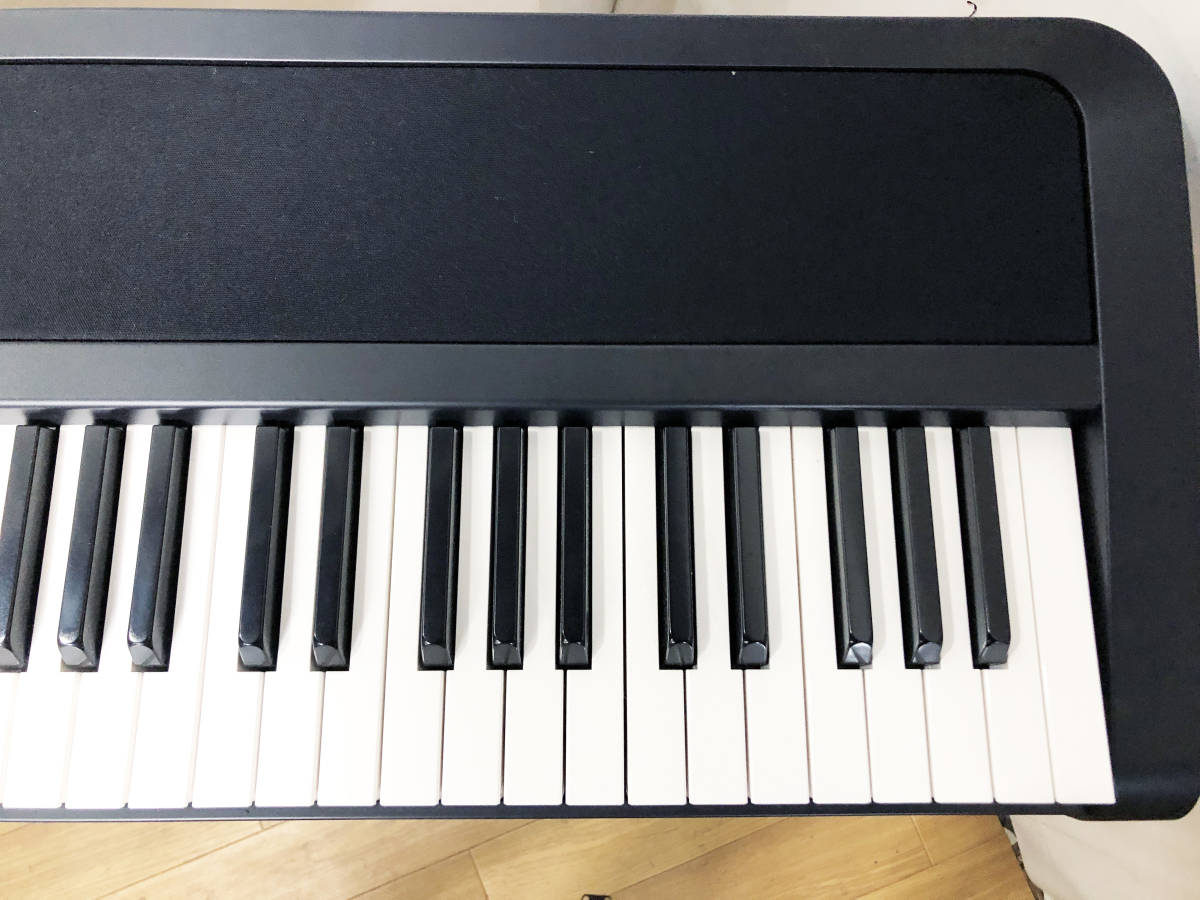 送料無料☆2019年製☆超美品 中古☆KORG コルグ 電子ピアノ 88鍵 