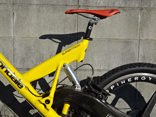 キャノンデール スーパーV cannondale super V リアサスペイション