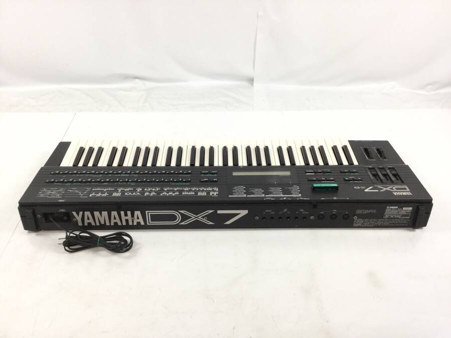 YAMAHA ヤマハ DX7Ⅱ-D シンセサイザー カートリッジ/ソフトケース付き