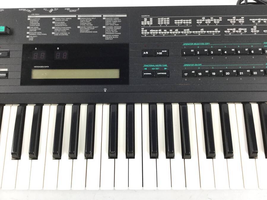 YAMAHA ヤマハ DX7Ⅱ-D シンセサイザー カートリッジ/ソフトケース付き