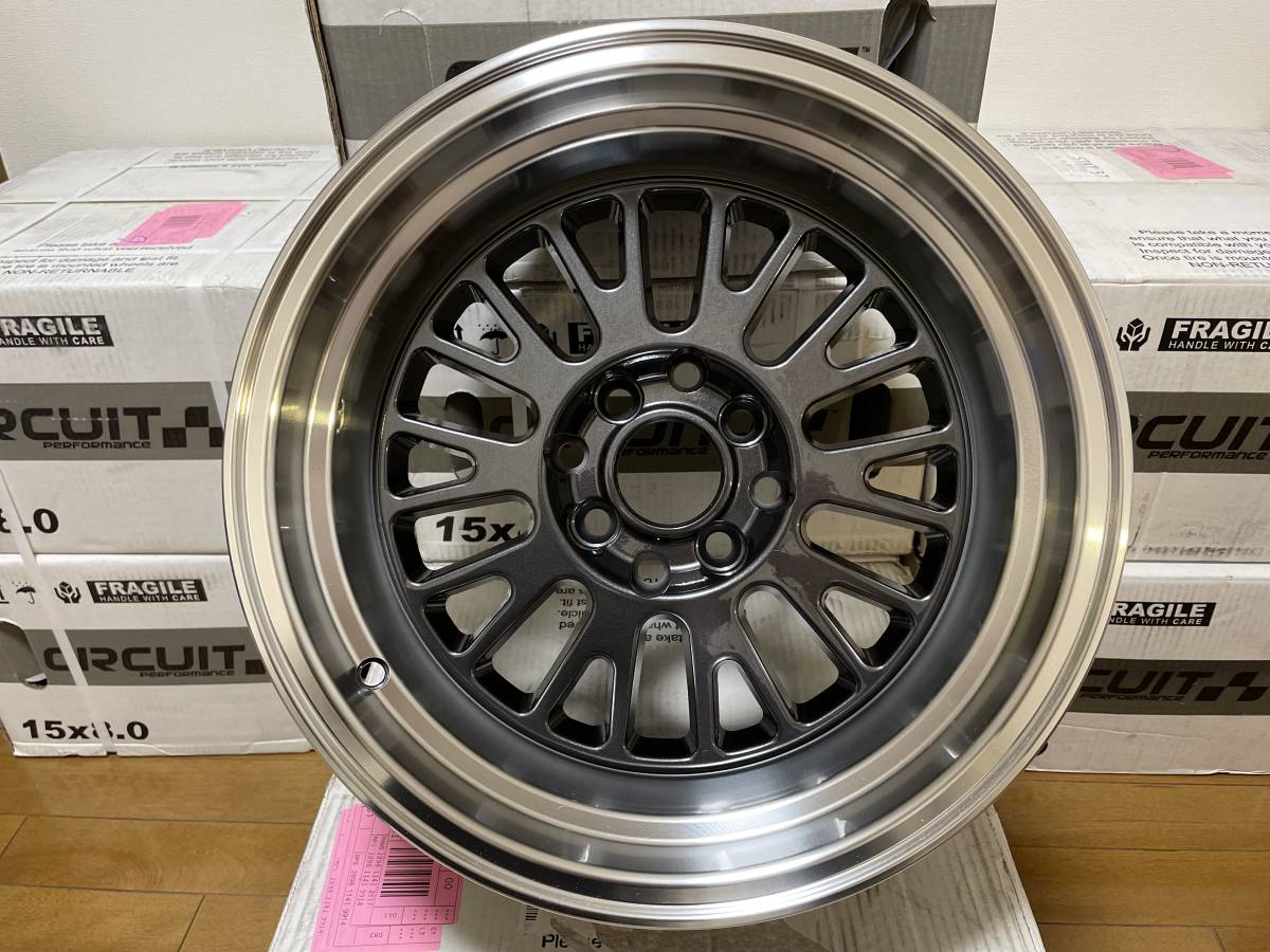 新品】Circuit Performance CP28 15インチ 8J PCD 100 114.3 メッシュ 