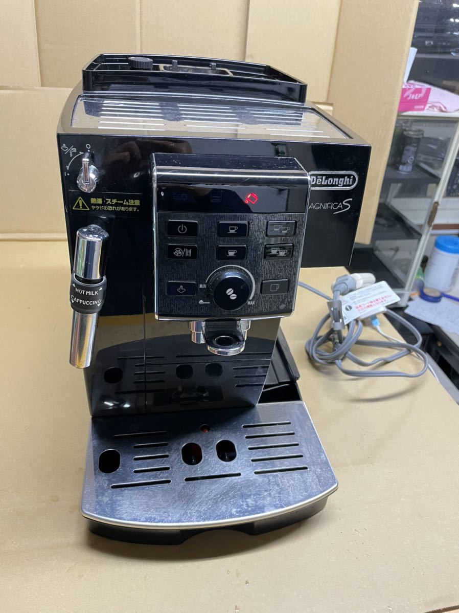 デロンギ マグニフィカS ECAM23120B エスプレッソマシン　全自動　黒 61x1dXLbWXL._AC_UF350,