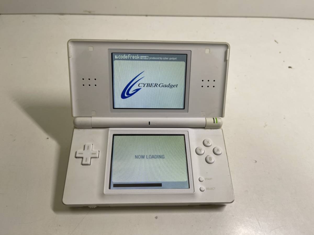 サイバーガジェット コードフリーク type-i 本体 任天堂DS/Dslite用 