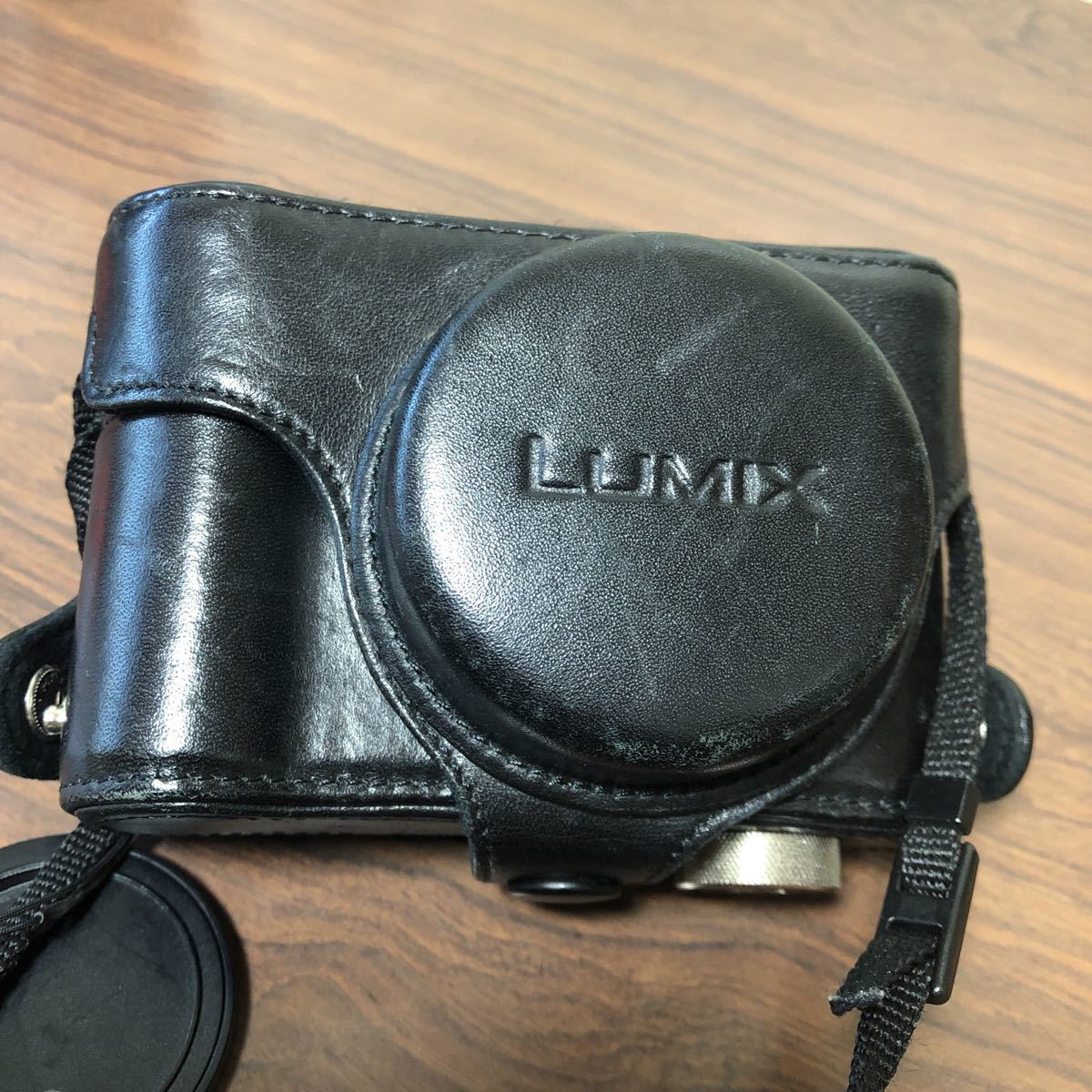 Panasonic LUMIX DMC-LX3 高級コンデジ 本革ケース付き ライカ 