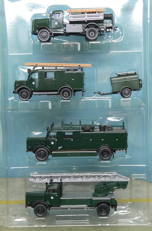 100%新品，お得 宅急便コンパクト発送 レア 1/87 ドイツ消防警察 消防車 5輌セット ROCO 1356 現状(ヘルパ)｜売買されたオークション情報、yahooの商品情報をアーカイブ公開 - オークファン ヘルパ