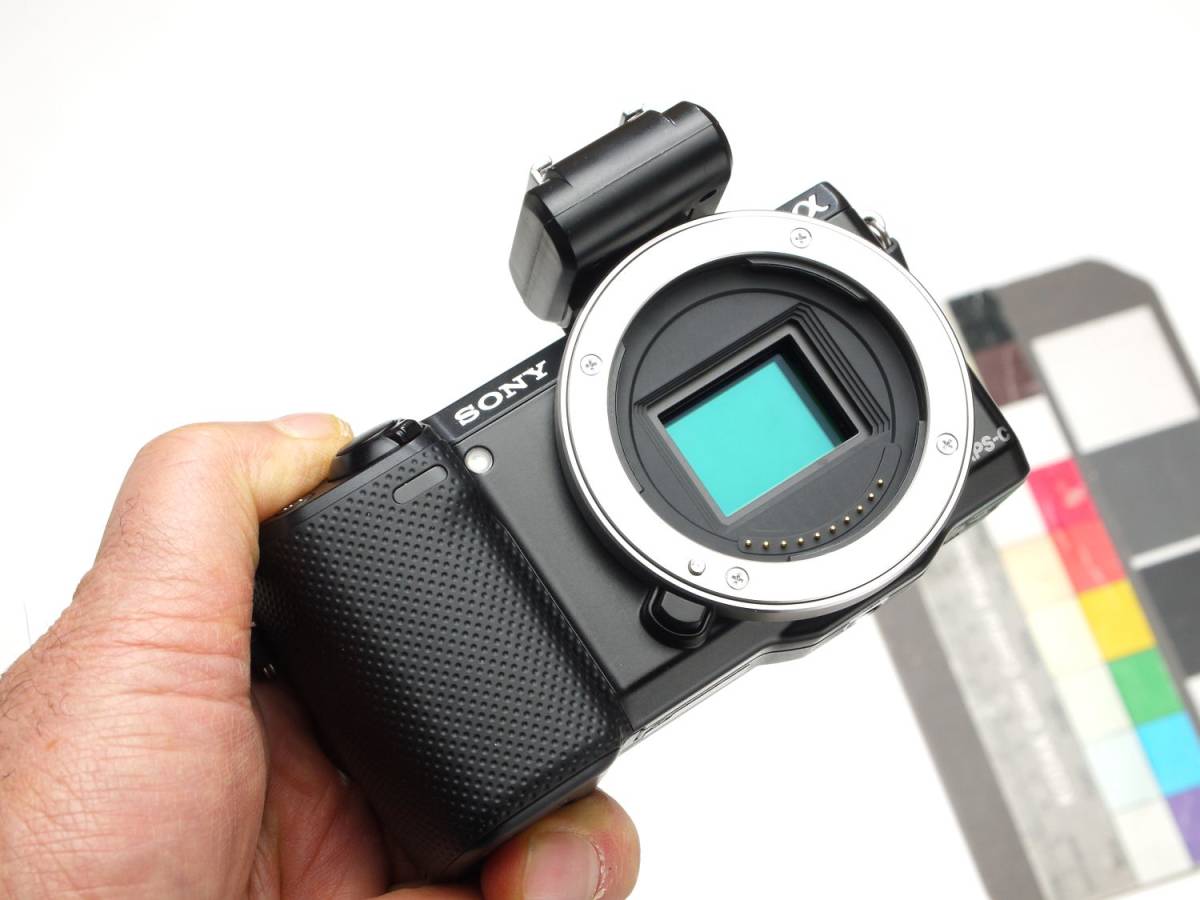 SONY NEX-5R ショット数2636 標準ズーム 純正バッテリー等付き 合せ