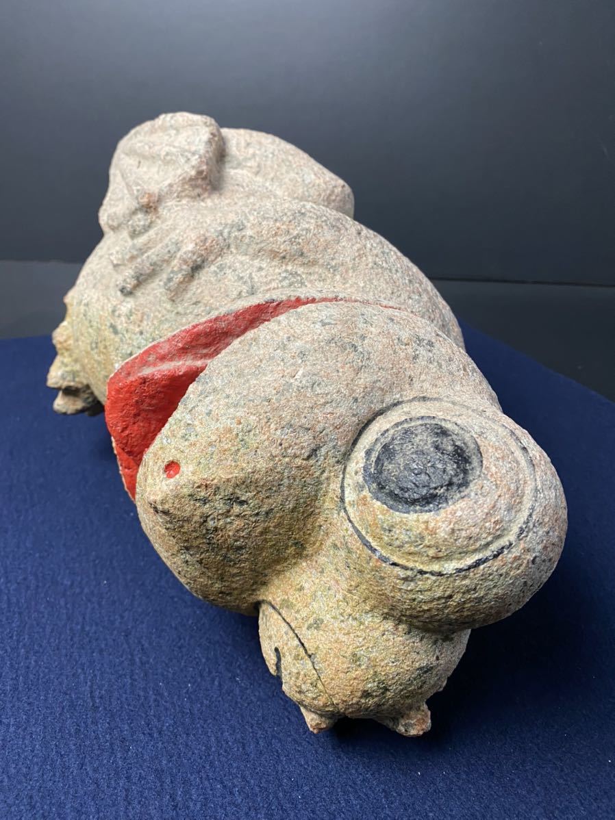 [JK531] 御影石 石彫 寝そべり蛙 重さ約17.8kg カエル ガーデニング 縁起物 骨董 庭 庭石 インテリア 玄関
