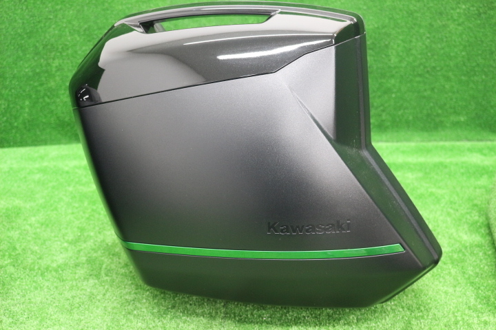 38826☆NINJA1000SX.（ZXT02K） 2020- カワサキ純正 パニアケース 美品 