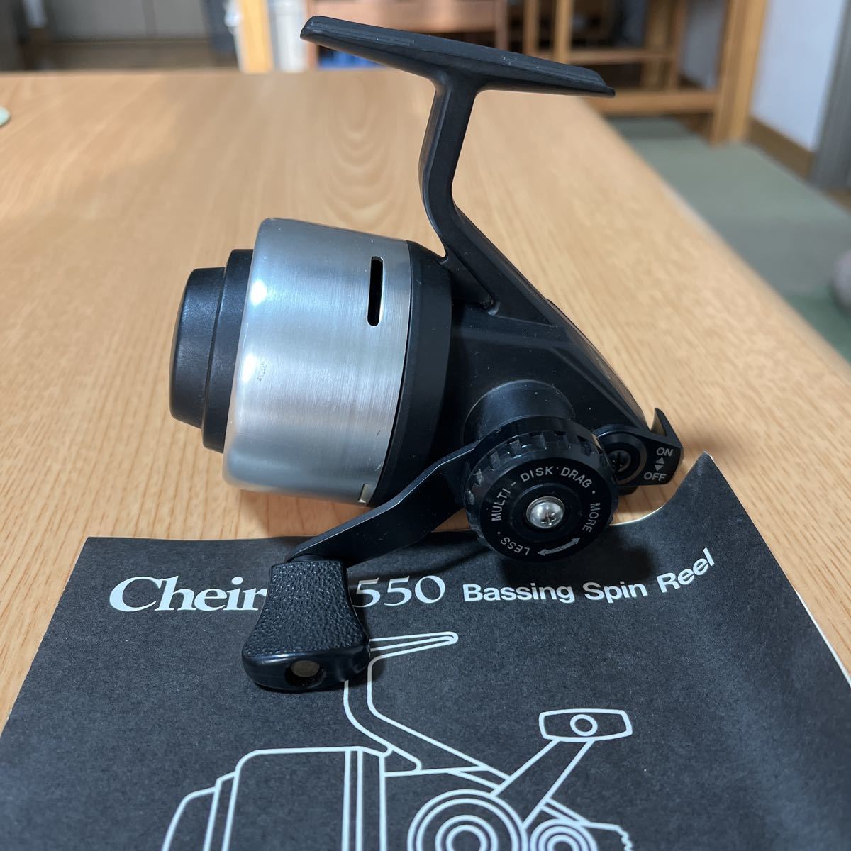 ケイロン(ジャクソン)550スピンリール 五十鈴工業(スピニングリール 