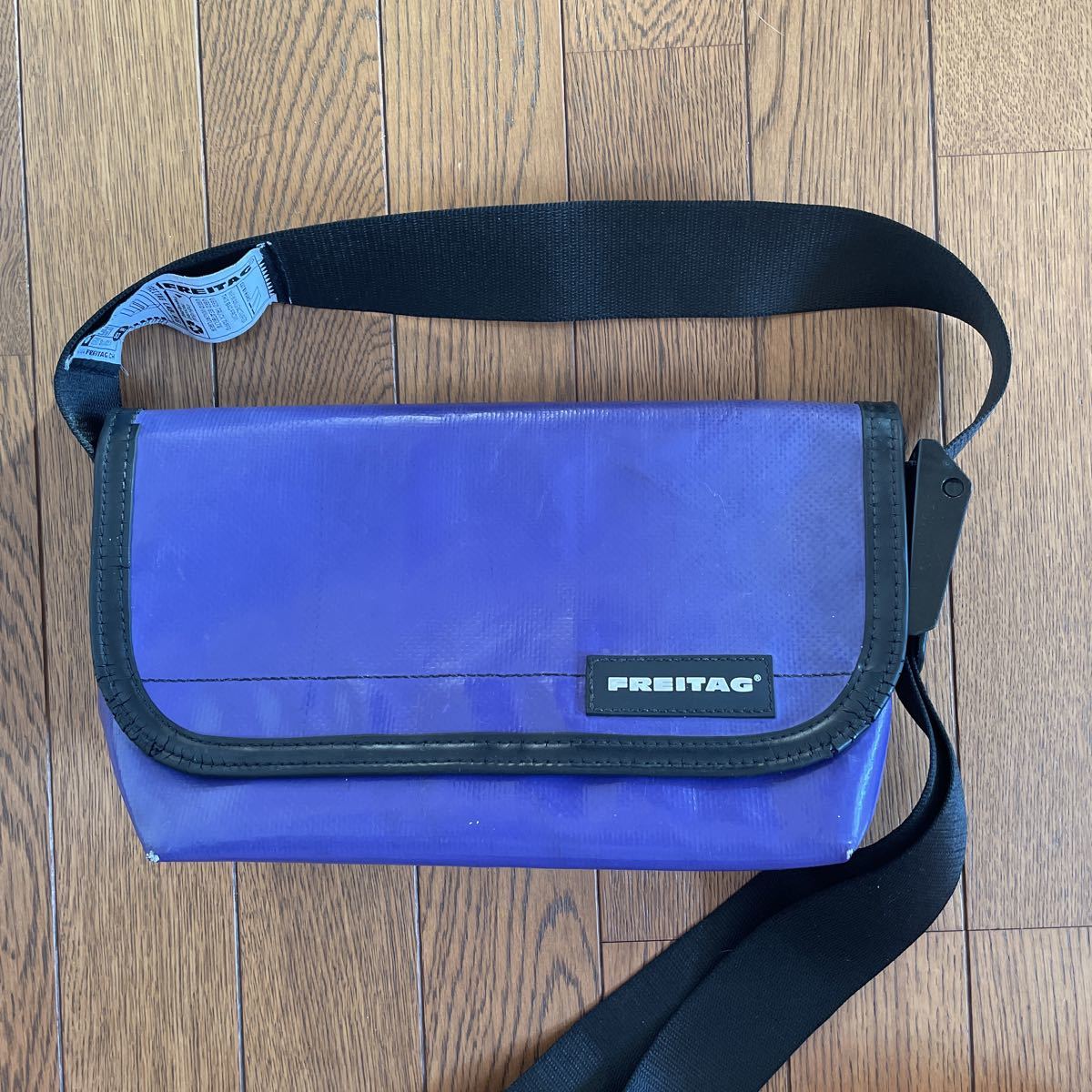 Freitag F41 HAWAII FIVE-O パープル 紫 プリント｜バッグ
