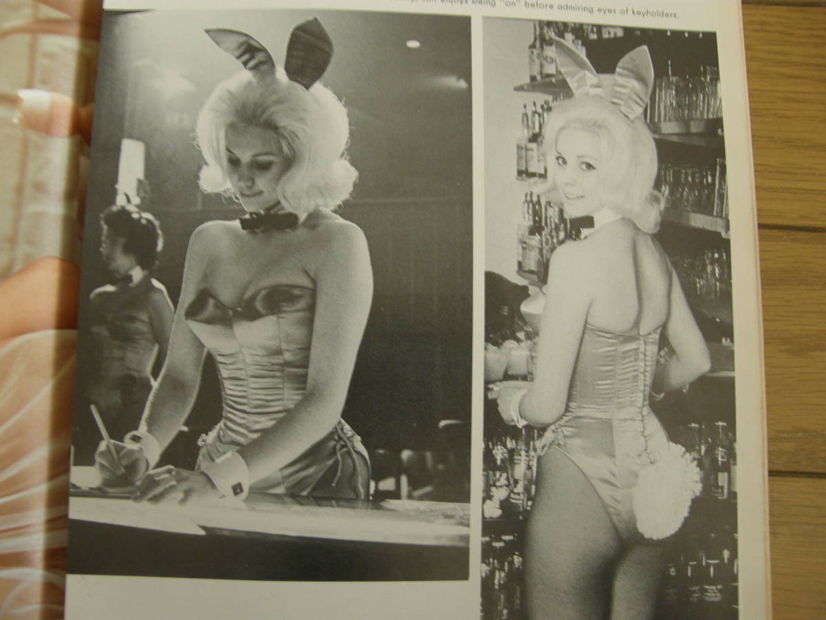 3222 Usa版 プレイボーイ Playboy 1962 8 バニーガール ビンテージ雑誌 セクシー写真 ファッション 外国語雑誌 売買されたオークション情報 Yahooの商品情報をアーカイブ公開 オークファン Aucfan Com