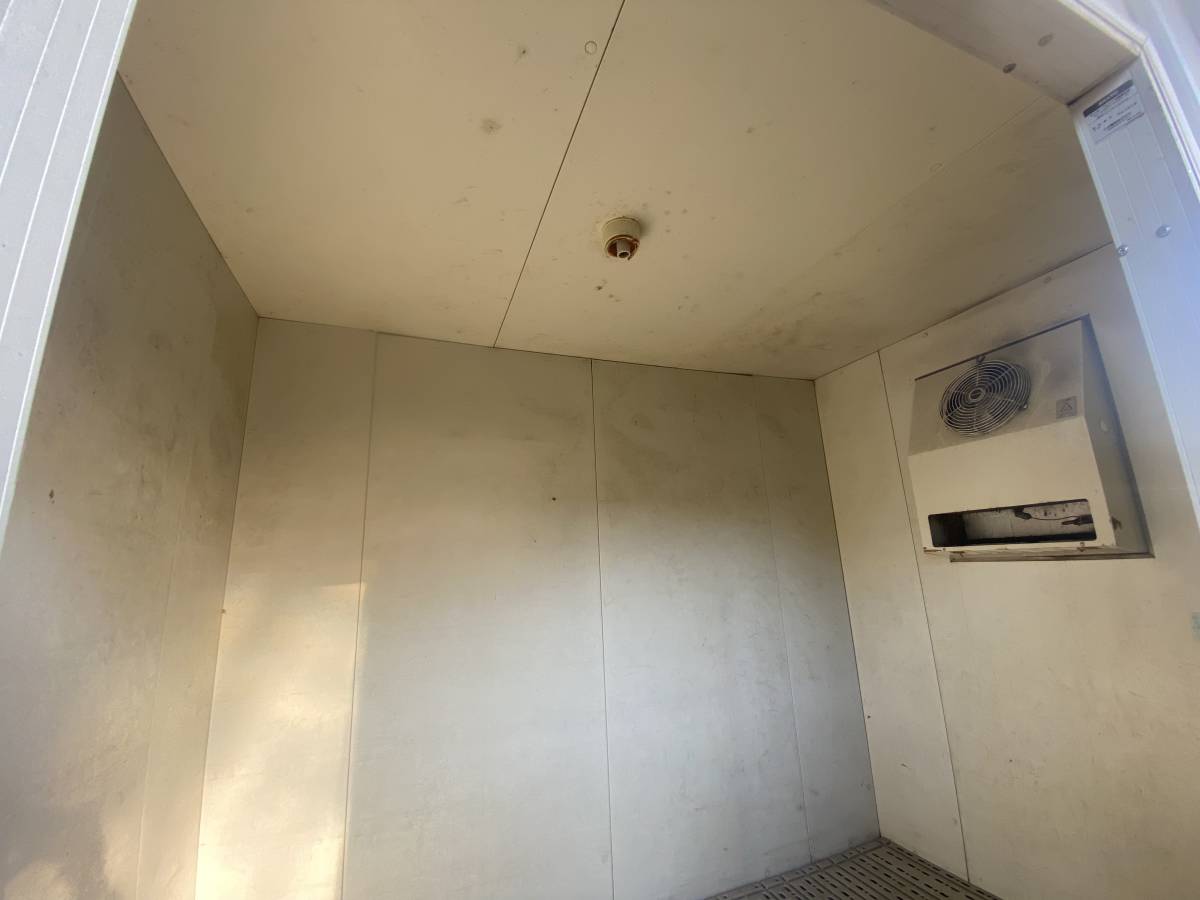 売切出品！中古 プレハブ 冷蔵庫【SANYO ジャンク品】倉庫 物置 保管庫  