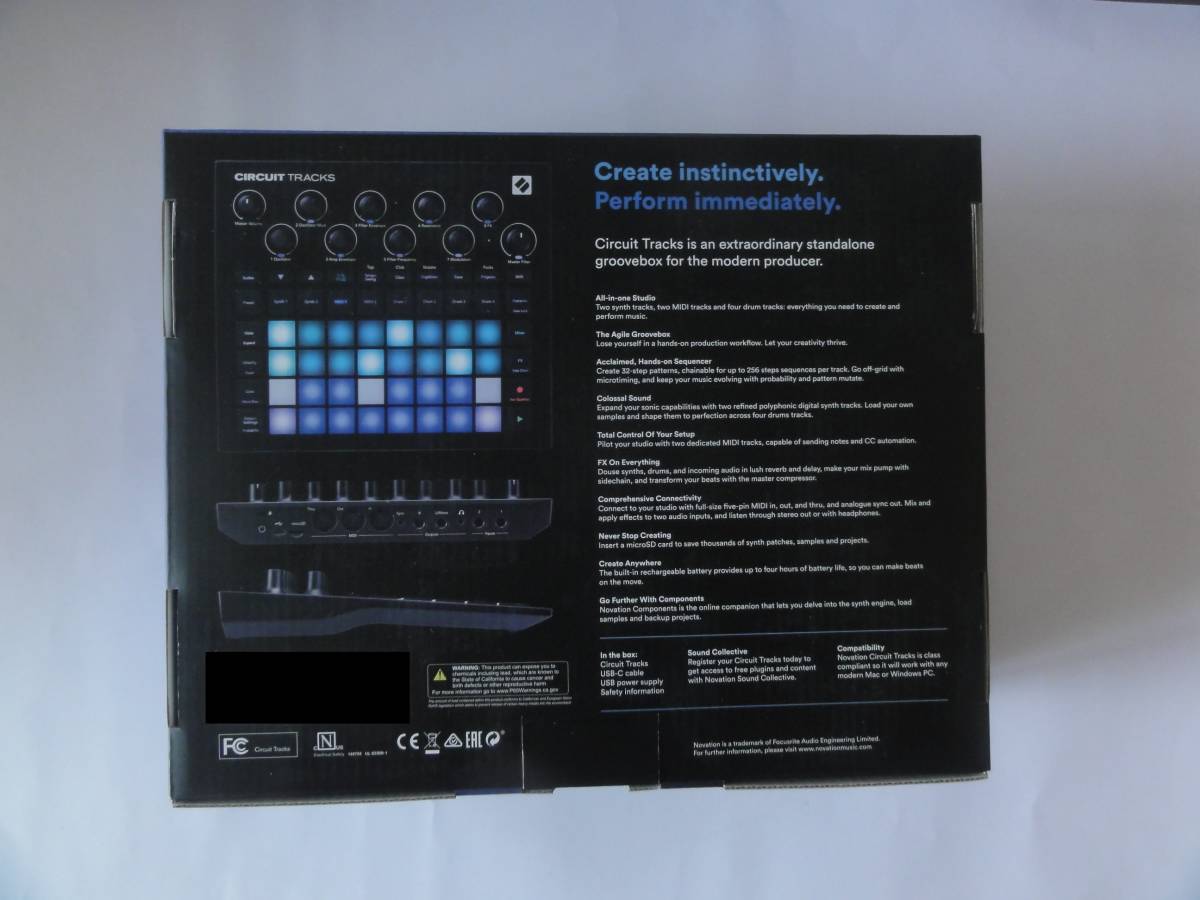 Circuit Novation Tracks Groovebox - Standalone with | Music New