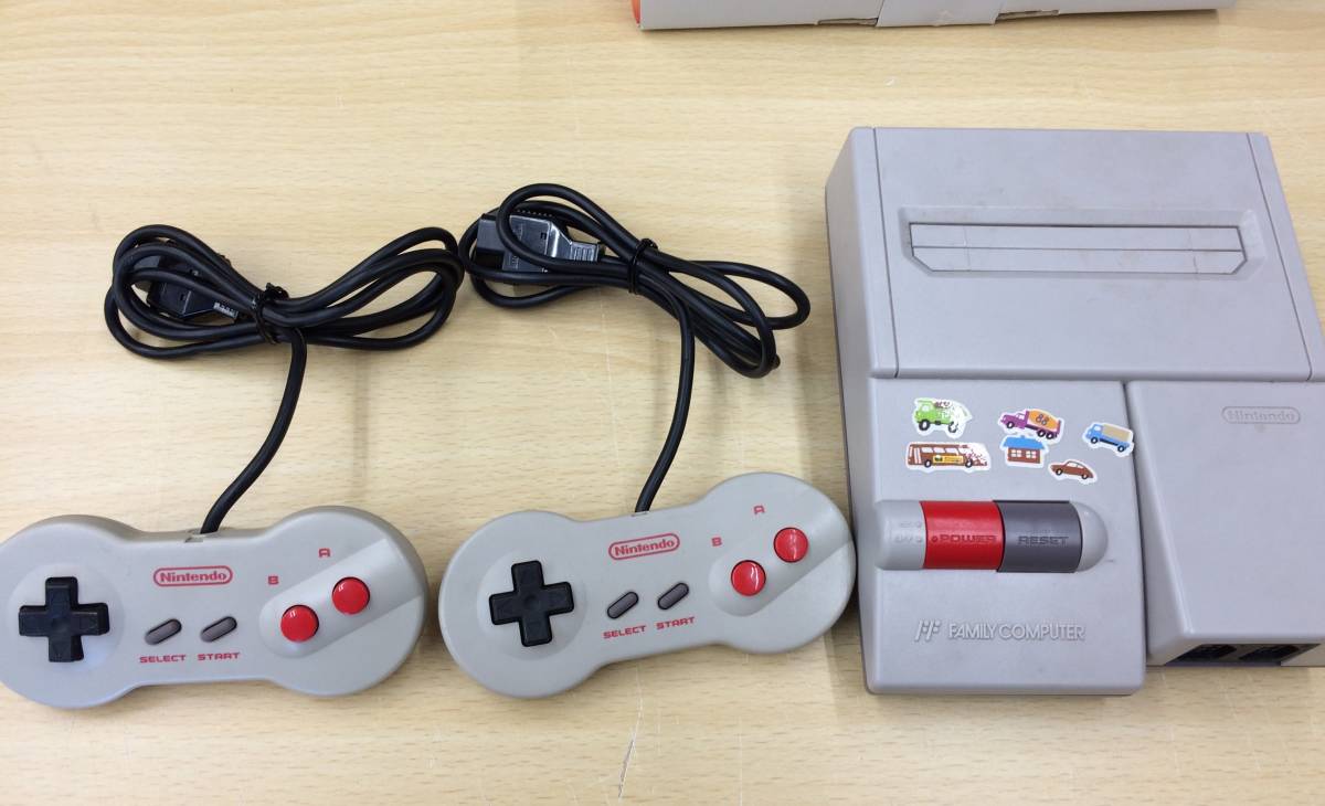 HB706) ニューファミコン本体 箱説明書付き NEWファミコン(本体)｜売買 