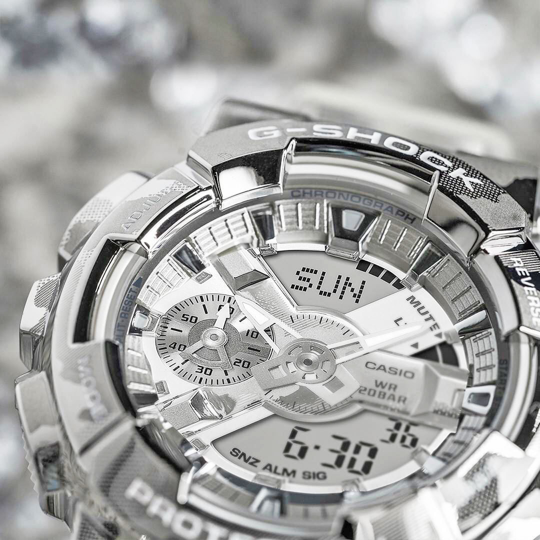 1円開始 G-SHOCK 迷彩＆透明クリアスケルトン＆金属ベゼル 逆輸入 G  